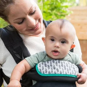 Porte-bébé Avec Bavoir Lavable Flip 4 En 1 INFANTINO Noir – Infantino site en ligne 14