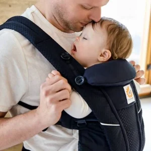 Porte-bébé Omni Breeze ERGOBABY Noir – Ergobaby l'unique style 16